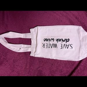 Save water drink wine tote nwot ⭐️